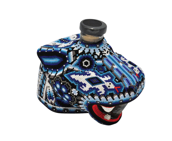 Chaquira Beaded Jaguar Blanco 750ml